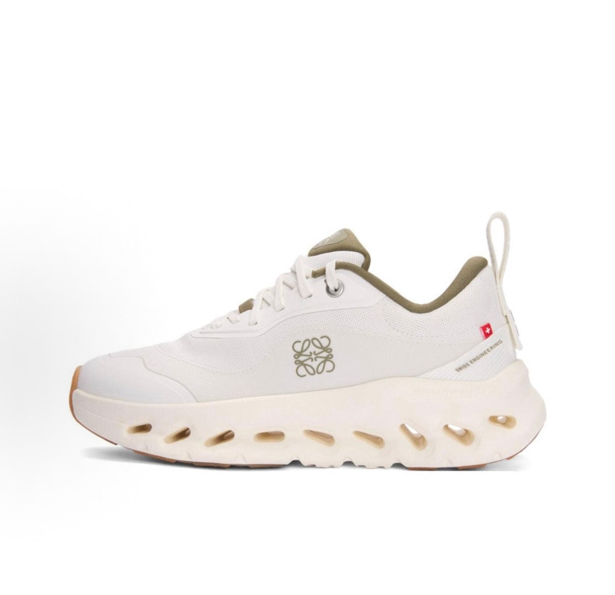 LOEWE Cloudtilt 2.0 - White / Sage