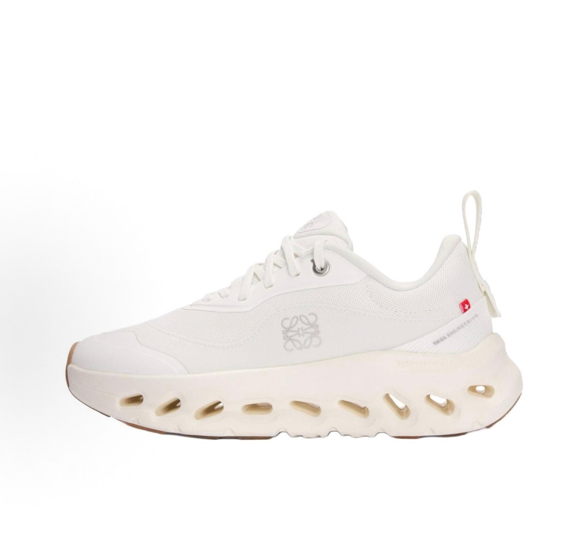 LOEWE Cloudtilt 2.0 - All White