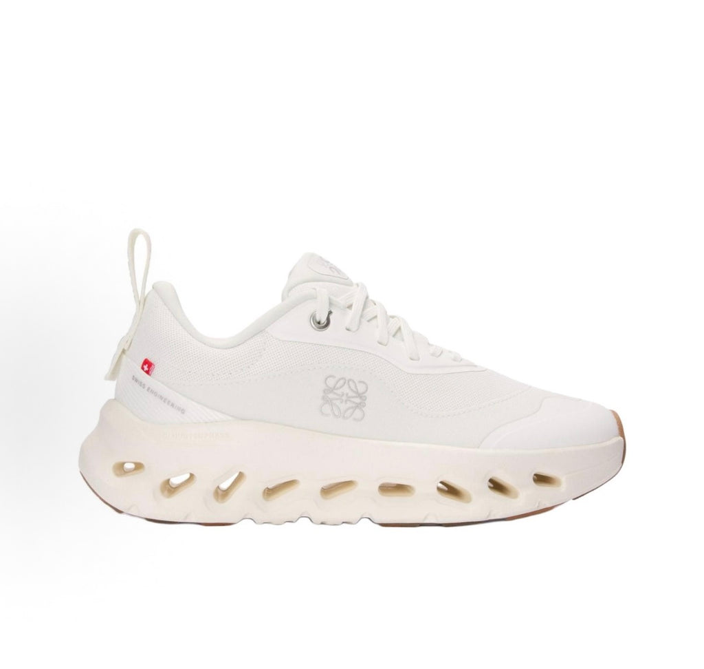 LOEWE Cloudtilt 2.0 - All White