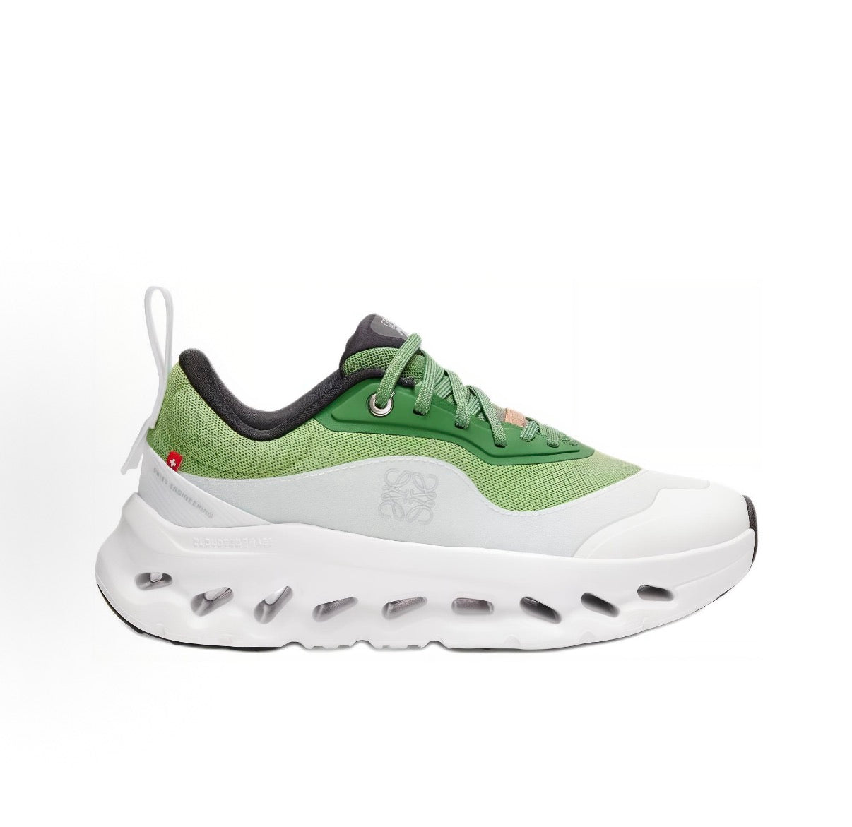 LOEWE Cloudlift 2.0 - Green / White