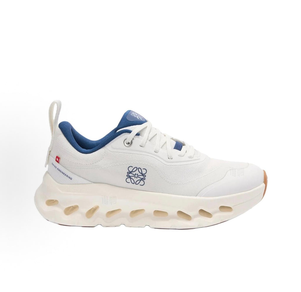 LOEWE Cloudtilt 2.0 - White / Navy