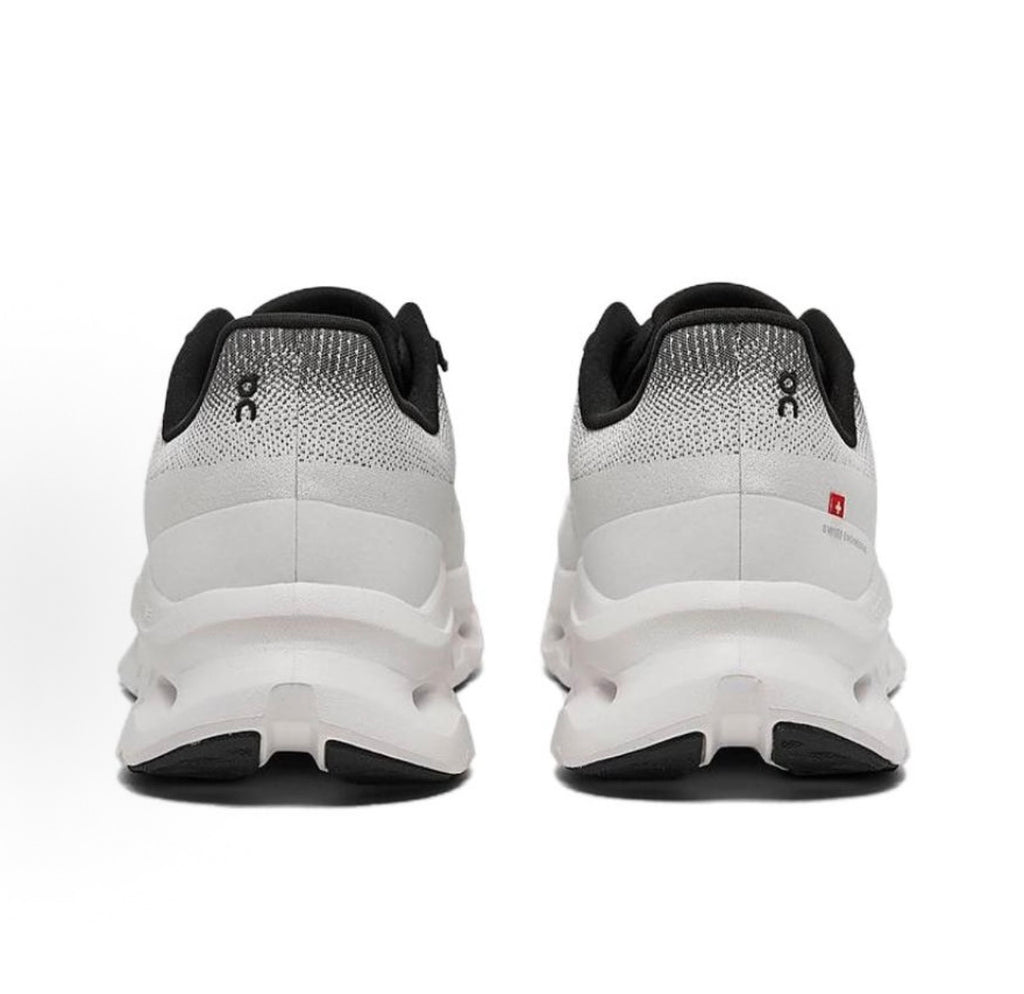 Cloudtilt - White / Black