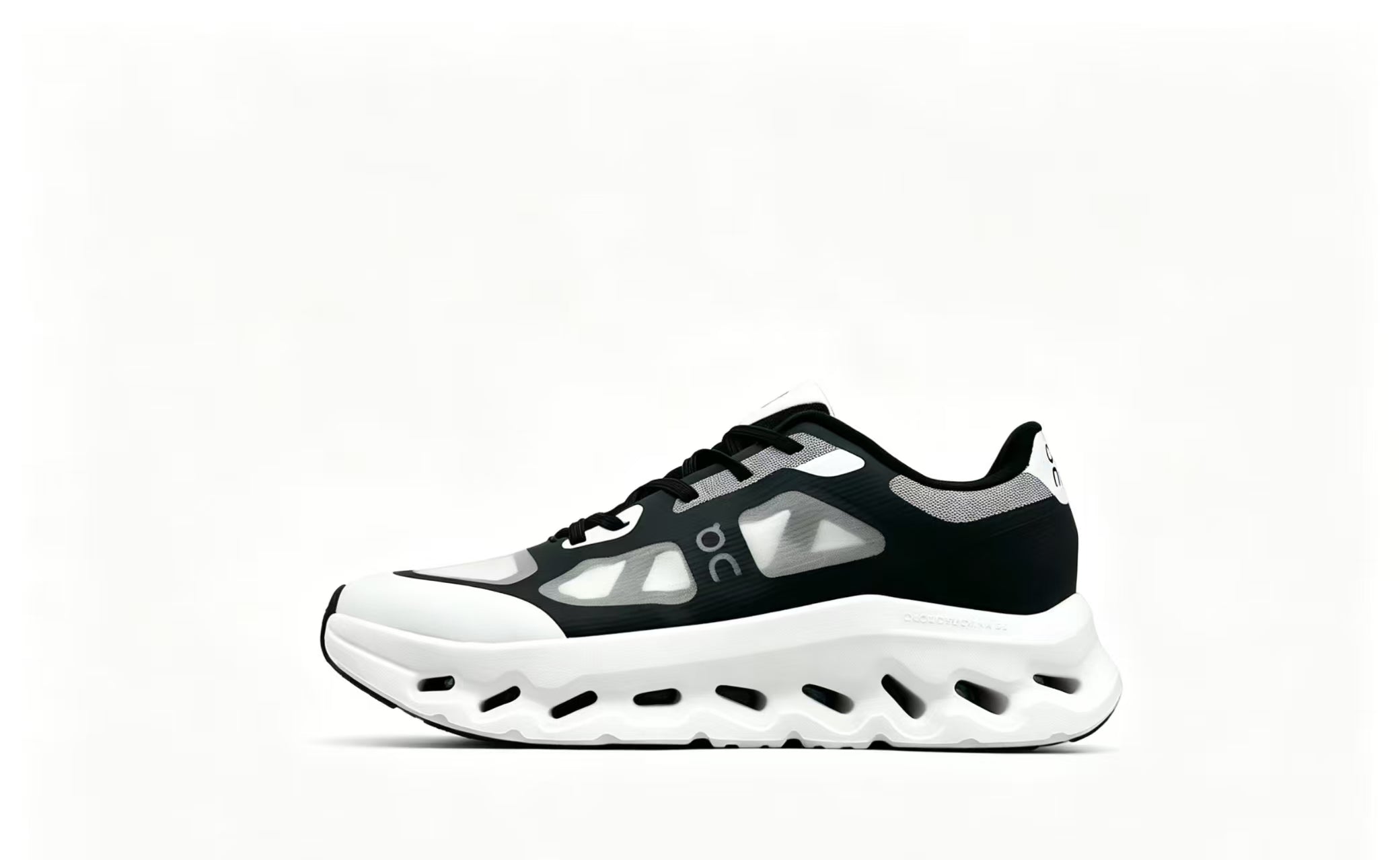 Cloudnova - Black / White